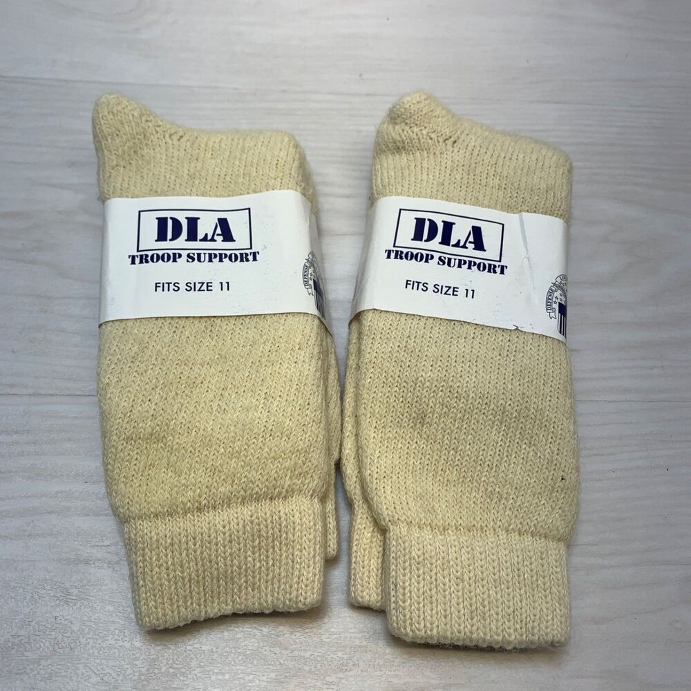 VTG NOS 2 pairs DLA Troop Support socks Fits Size 11 80% wool 20% cotton cream
